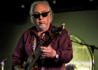 IMG 4500  Bob Stroger (basse, chant), Bob Margolin (guitare, chant), Bob Corritore (harmonica), Simon Boyer (batterie), Sherry Margolin (piano), Chief Udoh Essiet (percussions) : 2016, BLUES, BOB CORRITORE, BOB MARGOLIN, BOB STROGER, CONCERT, JAZZ CLUB LIONEL HAMPTON, SIMON BOYER