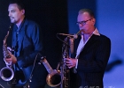 IMG 5565  Arthur Adams (vocal, guitare), Mathias Luszpinski (saxophone ténor), Jean-Marc Labbé (saxophone baryton),  Jean-Pierre Duarte (guitare), Fabien Saussaye (orgue),  Jean-Marc Despeignes (basse), Bruno Pimienta (batterie)