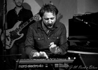 IMG 5638  Julien Brunetaud (piano, chant), Romain Joutard (batterie), Oliver Smith (basse), Jerome Etcheberry (trompette), Sylvain Sly Fetis (saxophone), Faby Médina (choeur), Celine Languedoc (choeur) invités Zoe Dadson (chant),  Greg Zlap (harmonica) : 2016, CONCERT, JULIEN BRUNETAUD, SUNSET
