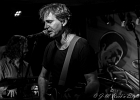 IMG 5979  Lol Itacarabine (chant, guitare), François Faure (claviers), Enrico Mattioli (batterie), Jay Golden (basse) : 2016, CONCERT, LA CHAPELLE DES LOMBARDS, LES DISQUAIRES