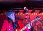 IMG 6196  Rod Barthet (chant, guitare), Tony Carvalho (batterie), Victor Pirel (basse)