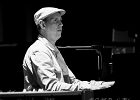 IMG 6395  Nico Duportal (guitare, chant), Thibaut Chopin (basse), Pascal Mucci (batterie), Olivier Red Cantrelle (claviers, piano), Alex Bertein (saxophone baryton), Sylvain Tejerizo (saxophone ténor) : 2017, ALEX BERTEIN, BLUES, CONCERT, NICO DUPORTAL, OLIVIER RED, PASCAL MUCCI, ROCK, SWING, THIBAUT CHOPIN, TREMBLAY EN FRANCE