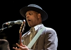 IMG 6614  Eric Bibb (chant, guitare), J.J. Milteau (harmonica), Gilles Michel (basse), Lary Crockett (batterie) : 2017, BLUES, CONCERT, ERIC BIBB, FOLK, JEAN-JACQUES MILTEAU, LA CIGALE