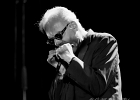 IMG 6629  Eric Bibb (chant, guitare), J.J. Milteau (harmonica), Gilles Michel (basse), Lary Crockett (batterie) : 2017, BLUES, CONCERT, ERIC BIBB, FOLK, JEAN-JACQUES MILTEAU, LA CIGALE