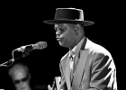 IMG 6643  Eric Bibb (chant, guitare), J.J. Milteau (harmonica), Gilles Michel (basse), Lary Crockett (batterie) : 2017, BLUES, CONCERT, ERIC BIBB, FOLK, JEAN-JACQUES MILTEAU, LA CIGALE