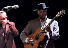 IMG 6671  Eric Bibb (chant, guitare), J.J. Milteau (harmonica), Gilles Michel (basse), Lary Crockett (batterie) : 2017, BLUES, CONCERT, ERIC BIBB, FOLK, JEAN-JACQUES MILTEAU, LA CIGALE
