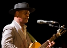 IMG 6690  Eric Bibb (chant, guitare), J.J. Milteau (harmonica), Gilles Michel (basse), Lary Crockett (batterie) : 2017, BLUES, CONCERT, ERIC BIBB, FOLK, JEAN-JACQUES MILTEAU, LA CIGALE