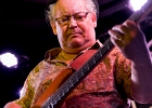 IMG 7332  Flo Bauer (guitare, chant),  Pierrot Bauer (batterie, percussions), Benoit Seyller (basse, kamaka) : 2017, BLUES, BLUES ROCK, CONCERT, FLO BAUER, FLO BAUER BLUES PROJECT, LA DAME DE CANTON