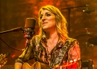 IMG 7587  Gaelle Buswel (chant, guitare), Michaal Benjelloun (guitare), Xavier Zolli (basse), Steve Belmonte (batterie) : 2017, BLUES ROCK, CONCERT, FOLK, GAELLE BUSWEL, LE CAFE DE LA DANSE