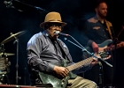 IMG 7701  Jimmy Burns (guitare, chant), Xavier Pillac (guitare),  Fabrice Bessouat (batterie), Antoine Escalier (basse) : 2017, ANTOINE ESCALIER, BLUES, CONCERT, FABRICE BESSOUAT, JIMMY BURNS, TREMBLAY EN FRANCE, XAVIER PILLAC