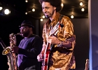 IMG 7787  Selwyn Birchwood (vocal, guitare, lap steel), Regi Olivier (saxophone baryton), Donald &#34;Huff&#34; Wright (basse), Courtney &#34;Love&#34; Girlie (batterie). : 2017, BLUES, CONCERT, COURTNEY GIRLIE, DONALD WRIGHT, JAZZ CLUB LIONEL HAMPTON, REGI OLIVIER, SELWYN BIRCHWOOD