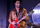 IMG 7823  Selwyn Birchwood (vocal, guitare, lap steel), Regi Olivier (saxophone baryton), Donald &#34;Huff&#34; Wright (basse), Courtney &#34;Love&#34; Girlie (batterie). : 2017, BLUES, CONCERT, COURTNEY GIRLIE, DONALD WRIGHT, JAZZ CLUB LIONEL HAMPTON, REGI OLIVIER, SELWYN BIRCHWOOD