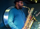 IMG 7828  Selwyn Birchwood (vocal, guitare, lap steel), Regi Olivier (saxophone baryton), Donald &#34;Huff&#34; Wright (basse), Courtney &#34;Love&#34; Girlie (batterie). : 2017, BLUES, CONCERT, COURTNEY GIRLIE, DONALD WRIGHT, JAZZ CLUB LIONEL HAMPTON, REGI OLIVIER, SELWYN BIRCHWOOD