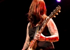IMG 7886  Jane Lee Hooker : Dana  Danger Athens (chant),  Tracy Hightop (guitar),  Tina T-Bone Gorin (guitare), Melissa Cool Hail Mary Z (basse),  Whip Houston (batterie) : 2017, BLUES, BLUES ROCK, CONCERT, ESPACE JEAN RACINE, JANE LEE HOOKER, JAZZ A TOUTE HEURE, SAINT REMY LES CHEVREUSE