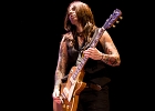 IMG 7918  Jane Lee Hooker : Dana  Danger Athens (chant),  Tracy Hightop (guitar),  Tina T-Bone Gorin (guitare), Melissa Cool Hail Mary Z (basse),  Whip Houston (batterie) : 2017, BLUES, BLUES ROCK, CONCERT, ESPACE JEAN RACINE, JANE LEE HOOKER, JAZZ A TOUTE HEURE, SAINT REMY LES CHEVREUSE