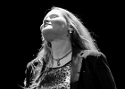 IMG 7953  Layla Zoe (chant),  Jan Laacks (guitare),  Christophe Hubnert  (basse),  Clauss Shulte (batterie) : 2017, BLUES, BLUES ROCK, CONCERT, ESPACE JEAN RACINE, JAZZ A TOUTE HEURE, LAYLA ZOE, SAINT REMY LES CHEVREUSE