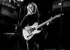 IMG 8517  Joanne Shaw Taylor (chant, guitare),  XXX (basse),  YYY (batterie), ZZZ (claviers) : 2017, BLUES ROCK, CONCERT, JOANNE SHAW TAYLOR, NEW MORNING