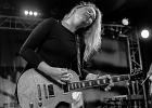 IMG 8550  Joanne Shaw Taylor (chant, guitare),  XXX (basse),  YYY (batterie), ZZZ (claviers) : 2017, BLUES ROCK, CONCERT, JOANNE SHAW TAYLOR, NEW MORNING