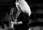 IMG 8563  Joanne Shaw Taylor (chant, guitare),  XXX (basse),  YYY (batterie), ZZZ (claviers) : 2017, BLUES ROCK, CONCERT, JOANNE SHAW TAYLOR, NEW MORNING
