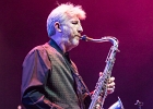 IMG 8680  Freddy Miller (chant), Thierry Angot (guitare), Patrick Guarino (basse), Philippe Perronnet (saxophone), Christophe Bertin (batterie) et Cédric Christophe (claviers) : 2017, BLUES, BLUES ROCK, CONCERT, FREDDY MILLER, FREDDY MILLER ET LE BAND, MENNECY, NUIT DU BLUES, SOUL