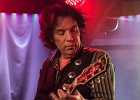 IMG 8901  Imperial Crowns : Jimmie Wood  (chant, harmonica, guitare),  JJ Holiday (guitare, chant), Billy Sullivan (batterie), Danny Avila (basse) : 2017, BLUES ROCK, CONCERT, IMPERIAL CROWNS, LA DAME DE CANTON