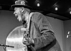 IMG 9627  Zac Harmon (guitare, vocal), Robert Sullivan (guitare), Corey Lacy (claviers), Christopher Gipson (basse), Ralph Forrest (batterie) : 2017, BLUES, JAZZ CLUB LIONEL HAMPTON, ZAC HARMON