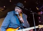 IMG 9630  Zac Harmon (guitare, vocal), Robert Sullivan (guitare), Corey Lacy (claviers), Christopher Gipson (basse), Ralph Forrest (batterie) : 2017, BLUES, JAZZ CLUB LIONEL HAMPTON, ZAC HARMON