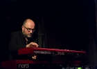 IMG 9852  Rosedale : Amandyn Roses (chant), Charlie Fabert (guitar), Pierre-Alain Goualch (claviers), Denis Palatin (batterie), Philippe Sissler (basse) : 2017, CHARLIE FABERT, CONCERT, NEW MORNING, ROSEDALE