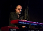 IMG 9878  Rosedale : Amandyn Roses (chant), Charlie Fabert (guitar), Pierre-Alain Goualch (claviers), Denis Palatin (batterie), Philippe Sissler (basse) : 2017, CHARLIE FABERT, CONCERT, NEW MORNING, ROSEDALE