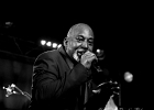 IMG 9962  Fred Chapellier &#38; The Gents Featuring Dale Blade : Fred Chapellier (guitare, chant), Guillaume Destarac (batterie), Christophe Garreau (basse), Philippe Billoin (claviers), Pascal &#34;bako&#34; Mikaelian (harmonica) et Dale Blade (chant) : 2017, CONCERT, DALE BLADE, FRED CHAPELLIER, FRED CHAPELLIER AND THE GENTS, NEW MORNING
