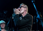 IMG 9972  Fred Chapellier &#38; The Gents Featuring Dale Blade : Fred Chapellier (guitare, chant), Guillaume Destarac (batterie), Christophe Garreau (basse), Philippe Billoin (claviers), Pascal &#34;bako&#34; Mikaelian (harmonica) et Dale Blade (chant) : 2017, CONCERT, DALE BLADE, FRED CHAPELLIER, FRED CHAPELLIER AND THE GENTS, NEW MORNING
