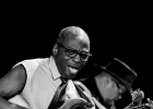 IMG 10014  Shawn Holt (guitare, vocal), Tom Holland (guitare, vocal), Russell Jackson (basse, vocal), Vernal Taylor (batterie) : 2017, BLUES, CONCERT, JAZZ CLUB LIONEL HAMPTON, RUSSELL JACKSON, SHAWN HOLT, TOM HOLLAND, VERNAL TAYLOR