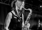 IMG 0297  Johann Gauthier (chant, guitar), Thomas Hilaire (batterie), Benoit Serret (basse), Bernard Patrick (saxophone), Emilie Klipfel (saxophone), Nicolas Renard (trompette) : CONCERT, NEW MORNING, PANAME BLUES NIGHT