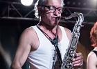 IMG 0307  Johann Gauthier (chant, guitar), Thomas Hilaire (batterie), Benoit Serret (basse), Bernard Patrick (saxophone), Emilie Klipfel (saxophone), Nicolas Renard (trompette) : CONCERT, NEW MORNING, PANAME BLUES NIGHT
