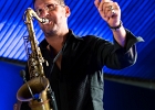 IMG 2254  Curtis Salgado (chant, harmonica), Sax Gordon (saxophone),  Anthony Stelmaszack (guitare), Julien Brunetaud (claviers),   Fabrice Bessouat (batterie),  Kris Jefferson (basse), Laurence Le Baccon (choeur), Julie Demoulin (choeur) : CURTIS SALGADO, JULIEN BRUNETAUD, NANTES, RENDEZ VOUS DE L ERDRE, SAX GORDON