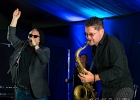 IMG 2269  Curtis Salgado (chant, harmonica), Sax Gordon (saxophone),  Anthony Stelmaszack (guitare), Julien Brunetaud (claviers),   Fabrice Bessouat (batterie),  Kris Jefferson (basse), Laurence Le Baccon (choeur), Julie Demoulin (choeur) : CURTIS SALGADO, JULIEN BRUNETAUD, NANTES, RENDEZ VOUS DE L ERDRE, SAX GORDON