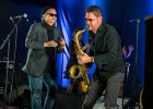 IMG 2346  Curtis Salgado (chant, harmonica), Sax Gordon (saxophone),  Anthony Stelmaszack (guitare), Julien Brunetaud (claviers),   Fabrice Bessouat (batterie),  Kris Jefferson (basse), Laurence Le Baccon (choeur), Julie Demoulin (choeur) : CURTIS SALGADO, JULIEN BRUNETAUD, NANTES, RENDEZ VOUS DE L ERDRE, SAX GORDON