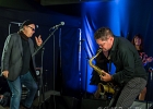 IMG 2348  Curtis Salgado (chant, harmonica), Sax Gordon (saxophone),  Anthony Stelmaszack (guitare), Julien Brunetaud (claviers),   Fabrice Bessouat (batterie),  Kris Jefferson (basse), Laurence Le Baccon (choeur), Julie Demoulin (choeur) : CURTIS SALGADO, JULIEN BRUNETAUD, NANTES, RENDEZ VOUS DE L ERDRE, SAX GORDON