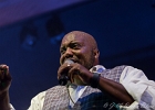IMG 3176  Sugaray Rayford (chant), Gino Matteo (guitare), Aaron Liddard (saxophone), Allen Markel (basse), Ramon Michel (batterie), Drake Shining (claviers)