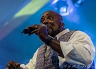 IMG 3180  Sugaray Rayford (chant), Gino Matteo (guitare), Aaron Liddard (saxophone), Allen Markel (basse), Ramon Michel (batterie), Drake Shining (claviers)