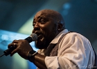 IMG 3219  Sugaray Rayford (chant), Gino Matteo (guitare), Aaron Liddard (saxophone), Allen Markel (basse), Ramon Michel (batterie), Drake Shining (claviers)