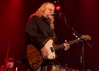 IMG 3392  Warren Haynes (chant, guitar), Matt Abts (batterie), Danny Louis (claviers, trombone, guitare), Jorgen Carlsson (basse) : 2017, BLUES ROCK, CONCERT, GOV T MULE, TRIANON