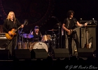 IMG 3439  Warren Haynes (chant, guitar), Matt Abts (batterie), Danny Louis (claviers, trombone, guitare), Jorgen Carlsson (basse) : 2017, BLUES ROCK, CONCERT, GOV T MULE, TRIANON