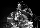 IMG 3475  Diunna Greenleaf (chant), Christone &#34;KingFish&#34; Ingram (chant, guitare), Eric Parker (guitare), Henrik Poulsen (basse), Gavin Moolchan (batterie). : 2017, BLUES, CONCERT, DIUNNA GREENLEAF, ERIC PARKER, HENRIK POULSEN, JAZZ CLUB LIONEL HAMPTON, JEROME LOUDEN, KINGFISH