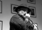 IMG 3556  Matthew Skoller (chant, harmonica), Marc Wilson (batterie), Philippe Fernandez (guitare, chant), Christophe Garreau (basse) : 2017, BLUES, CONCERT, LENOUVO COSMOS, MATTHEW SKOLLER, PHIL FERNANDEZ
