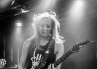 IMG 4429  The Alice Cooper Band : Chuck Garric (basse), Ryan Roxie (guitariste), Nita Strauss (la guitariste), Tommy Henriksen  (guitariste), Glen Sobel (batteur) : 2017, ALICE COOPER BAND, CONCERT, LA BOULE NOIRE, ROCK