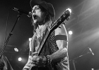 IMG 4437  The Alice Cooper Band : Chuck Garric (basse), Ryan Roxie (guitariste), Nita Strauss (la guitariste), Tommy Henriksen  (guitariste), Glen Sobel (batteur) : 2017, ALICE COOPER BAND, CONCERT, LA BOULE NOIRE, ROCK
