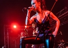 IMG 4471  The Alice Cooper Band : Chuck Garric (basse), Ryan Roxie (guitariste), Nita Strauss (la guitariste), Tommy Henriksen  (guitariste), Glen Sobel (batteur) : 2017, ALICE COOPER BAND, CONCERT, LA BOULE NOIRE, ROCK