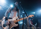 IMG 4498  The Alice Cooper Band : Chuck Garric (basse), Ryan Roxie (guitariste), Nita Strauss (la guitariste), Tommy Henriksen  (guitariste), Glen Sobel (batteur) : 2017, ALICE COOPER BAND, CONCERT, LA BOULE NOIRE, ROCK