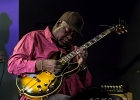 IMG 4604  Carl Weathersby (vocal, guitare), Rico McFarland (vocal, guitare), Laretha Weathersby (vocal). Ronald Moten (claviers), Calvin Gaskin (basse), Jeremiah Thomas (batterie) : 2017, BLUES, CALVIN GASKIN, CARL WEATHERSBY, CHICAGO BLUES FESTIVAL, CONCERT, JAZZ CLUB LIONEL HAMPTON, JEREMIAH THOMAS, LARETHA WEATHERSBY, RICO McFARLAND, RONALD MOTEN